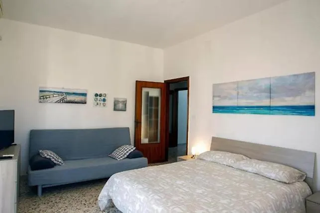 Sea Side Refuge Villa Bari Holiday home